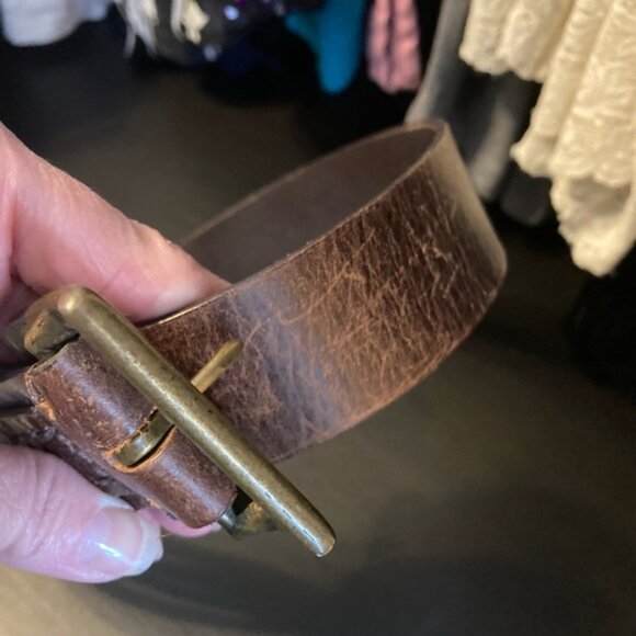 Womans Vintage Leather Belt Brown Color - Picture 3 of 9